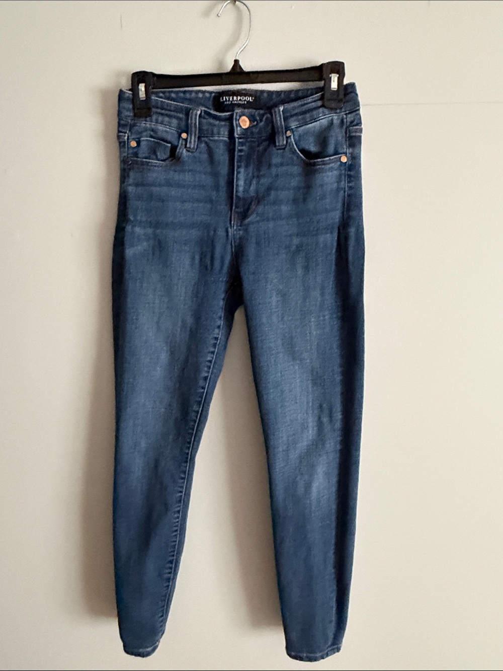 Liverpool Dark Blue High-Rise Skinny Jeans for Women. Size 4.